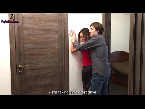 ❤️ Sexy Realtor Sensually Jerks Pussy tagħha u Fucks Waqt li Tbiegħ l-Appartment tagħha - Krempai ️❌ Porno fb f'mt.superpornpics.ru ☑