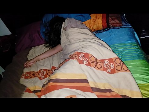 ❤️ Stepson jgħajjar lill-mara żagħżugħa tiegħu waqt li torqod. ️❌ Porno fb f'mt.superpornpics.ru ☑